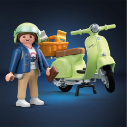 Playmobil - Vespa verde cu o femeie