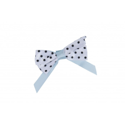 Decoratiuni textile fundite cu buline