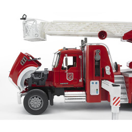 Bruder - Camion De Pompieri Mack Granite Cu Scara, Pompa De Apa Si Sirena